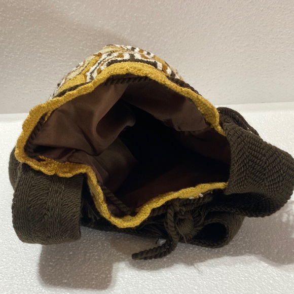Authentic Wayuu mochila - Picture 3 of 4
